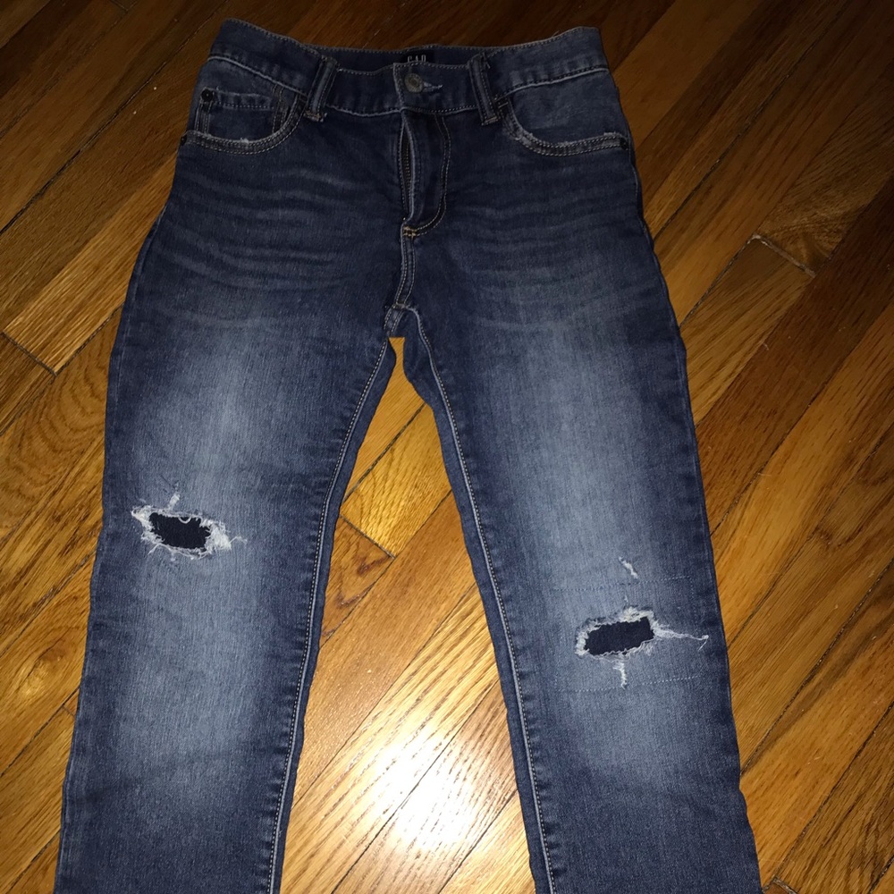 NEW - Boys GAP Distressed Jean